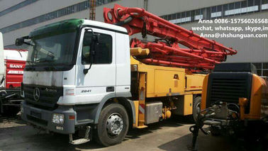 중국 300 벤츠 트럭 포좌를 가진 Kw에 의하여 사용되는 구체 펌프 트럭에 의하여 거치되는 구체 펌프 대리점