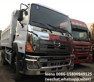 중국 일본 6X4 유형은 덤프 트럭 Hino를 수용량 700의 시리즈 팁 주는 사람 트럭 25-30 톤 사용했습니다 협력 업체
